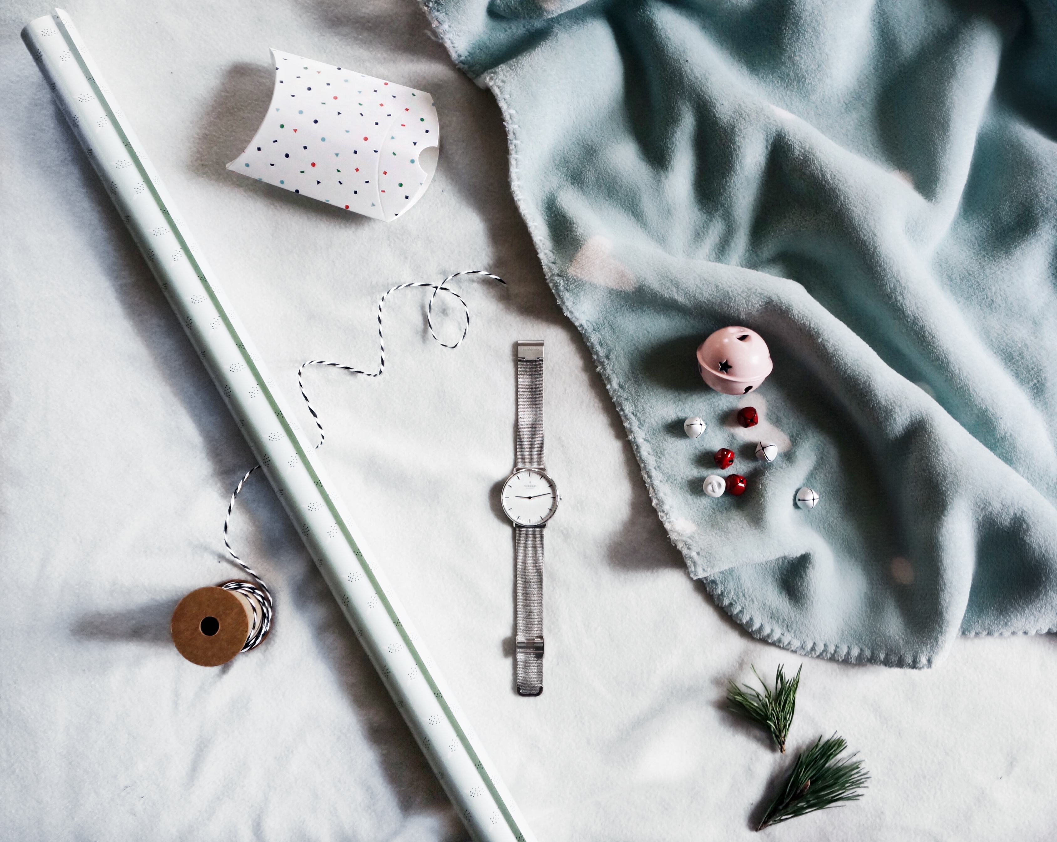 Geschenkidee Weihnachten Uhr Geschenke Uhr Lichterkette Uhr Frauen messe silber schlicht